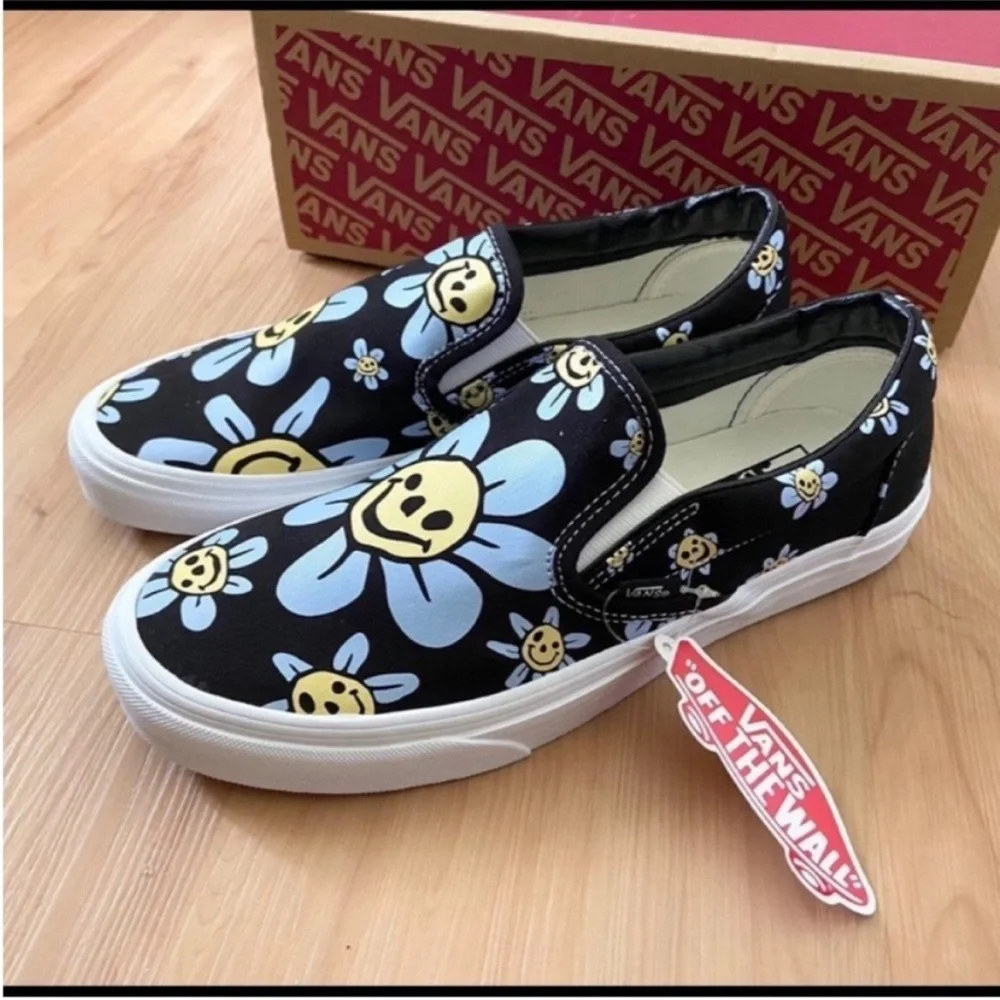 Vans Classic slip-on Trippy Grin Floral Women Size 10.0 US